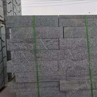 小区用芝麻灰路缘石 1202501000花岗岩芝麻灰路侧石价格低 铭安石业